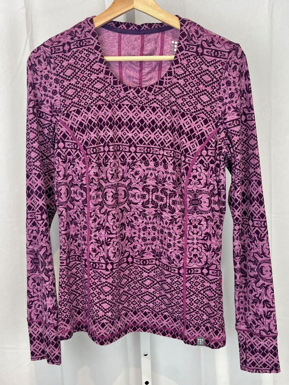 TITLE NINE Geometric Patterned Long Sleeve Top Pullover Stretch Purple Size S